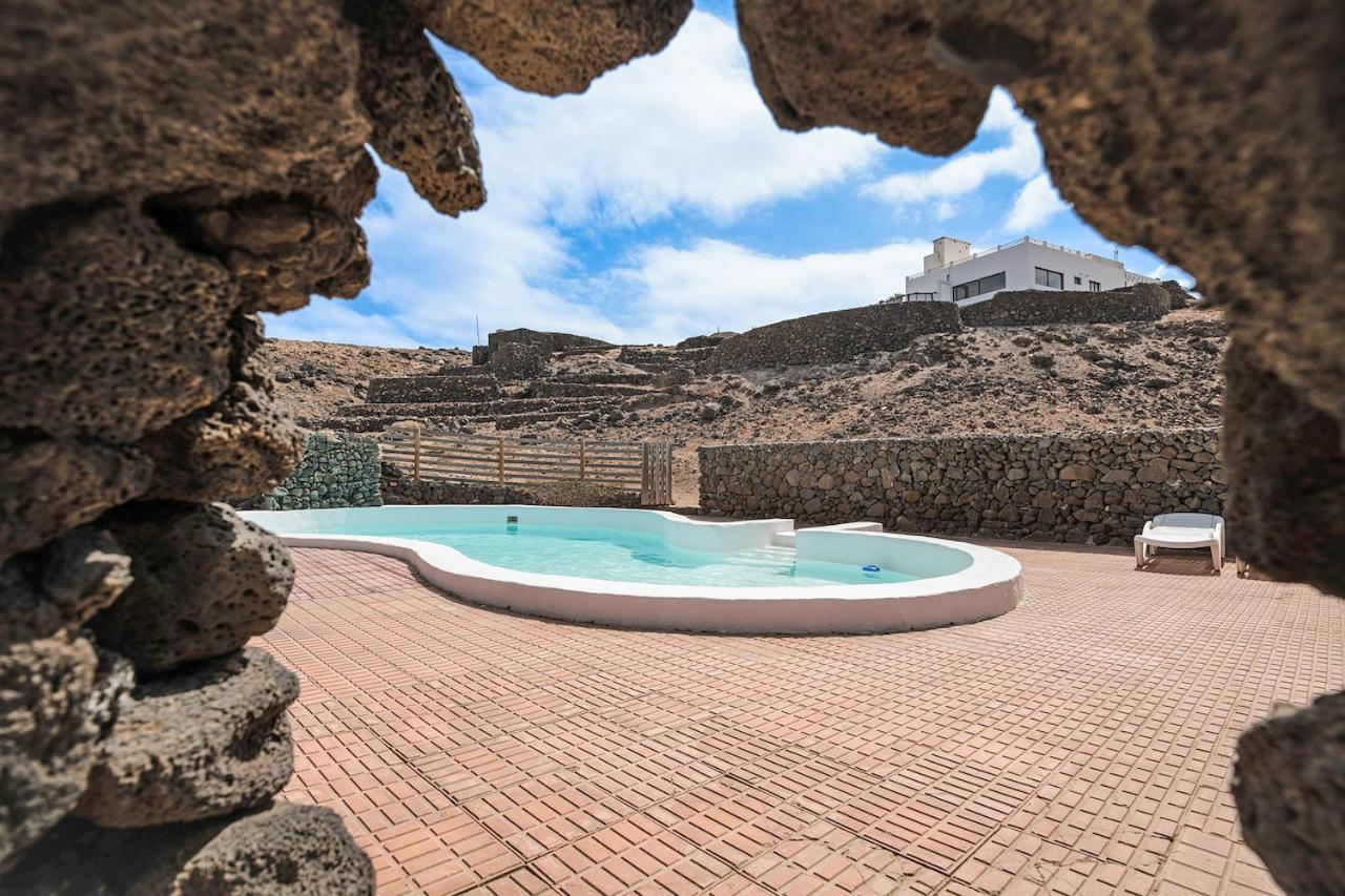 Playa Marina Eco Beach And Pool Bungalow Mala View Arrieta  Esterno foto